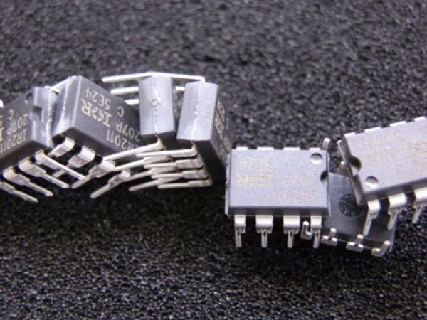 IR2011 10個～の特価 ROHS品 MOS FET HIGH AND LOW SIDE DRIVER [有限会社サンエレクトロ ]