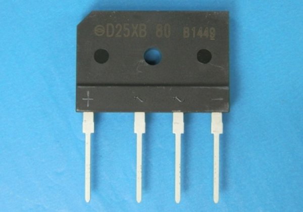 D25XB80-7000 25A 800V 単相整流ブリッジ [有限会社サンエレクトロ ]