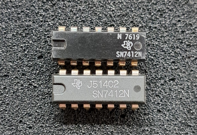 SN7412N 