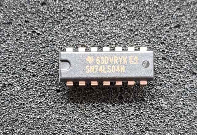 SN74LS04N-E4