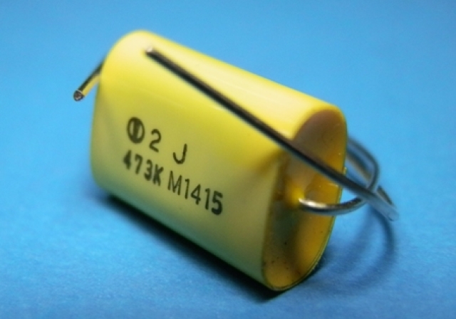 メタライズドポリエステルフィルムコンデンサ|UD63Y473K|TME630V0.047μF|自己回復機能を備え高信頼性|無誘導構造|100個単位の販売